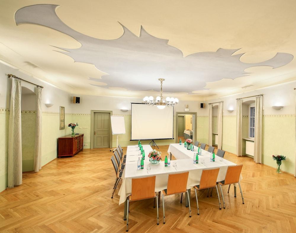 Bellevue Hotel Český Krumlov Εξωτερικό φωτογραφία
