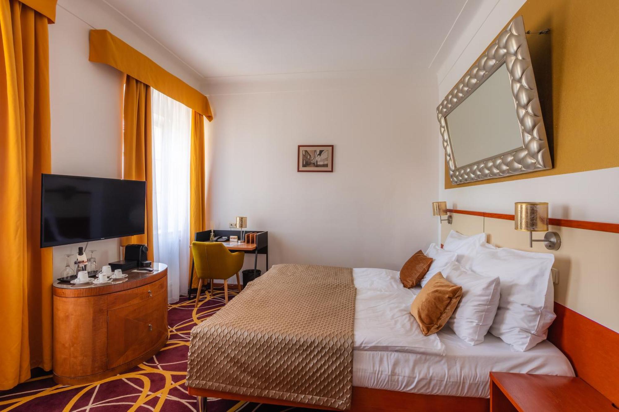 Bellevue Hotel Český Krumlov Εξωτερικό φωτογραφία